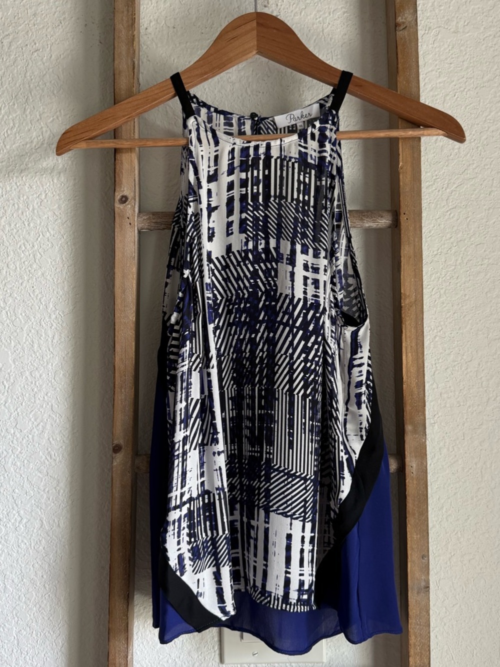 Parker Geo High Neck Silk Sleeveless Blouse Sz: XS